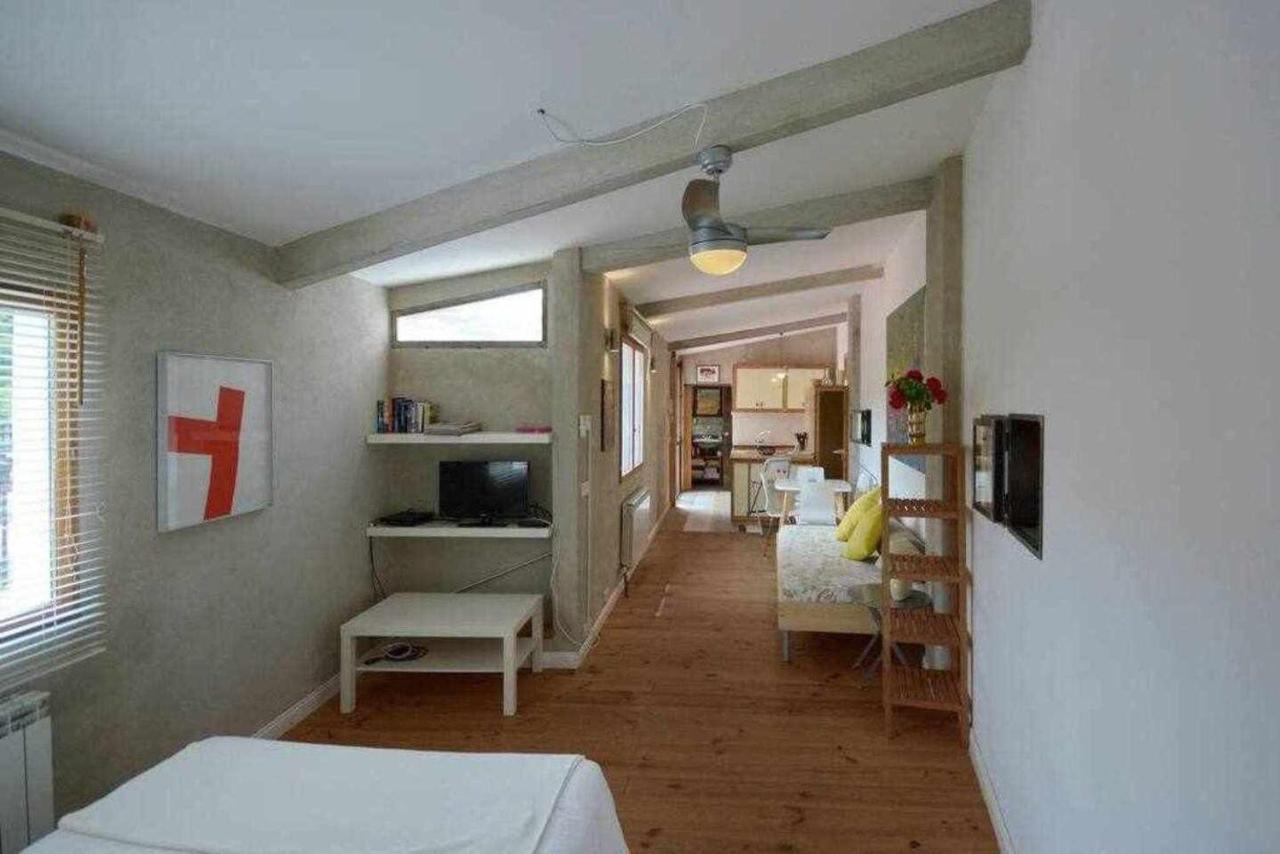 Sleep And Terrace Loft In Sant Daniel *