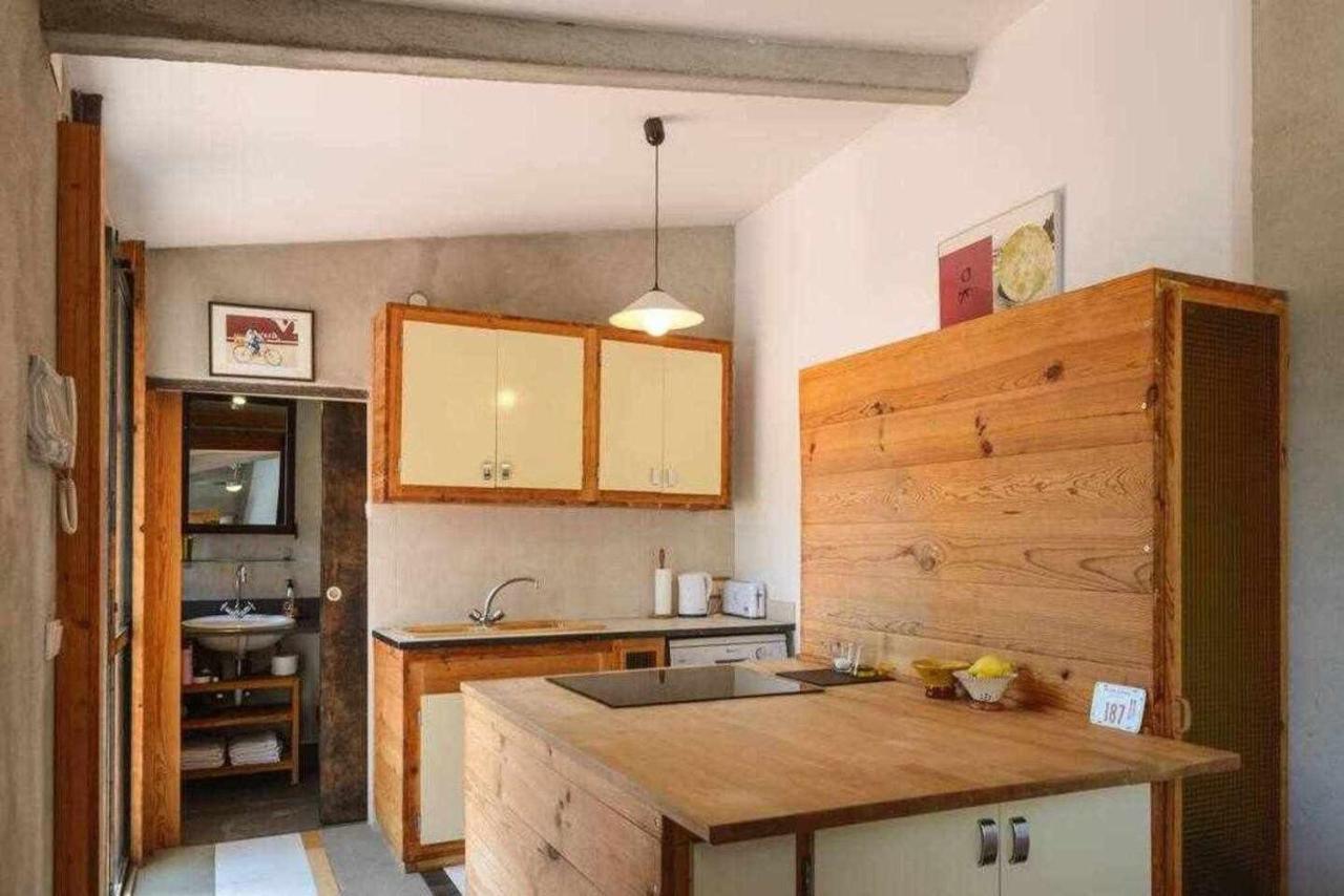Apartament Sleep And Terrace Loft In Sant Daniel *
